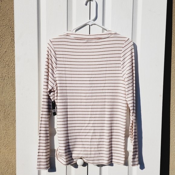 Lucky Brand V-neck Striped Long-Sleeve Top size Large NWT - Picture 4 of 7